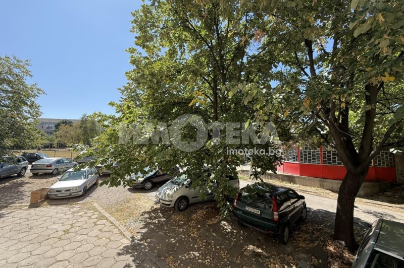 Kiadó  Stúdió Sofia , Ljulin 3 , 31 négyzetméter | 46270222 - kép [8]