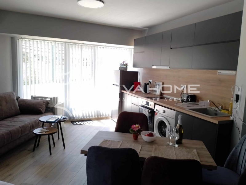 Дава под наем  1-стаен град Варна , Погреби , 40 кв.м | 80967143 - изображение [2]