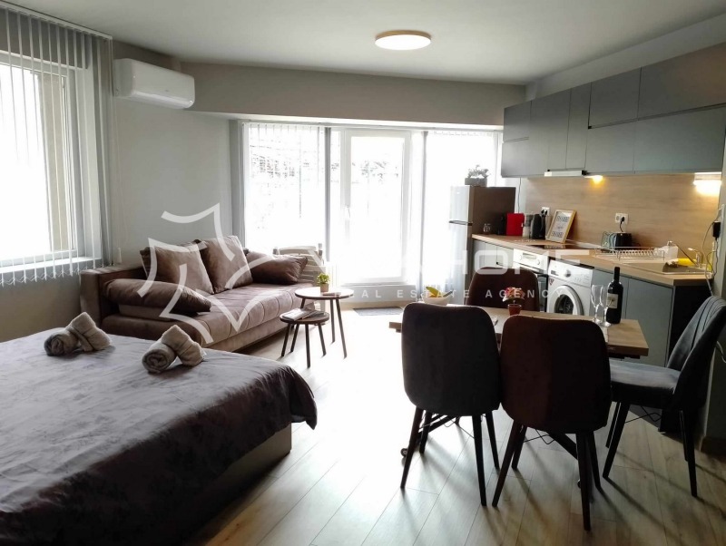 Дава под наем  1-стаен град Варна , Погреби , 40 кв.м | 80967143