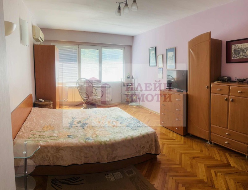 Kiadó  1 hálószoba Ruse , Vazrazsdane , 65 négyzetméter | 27777568 - kép [2]