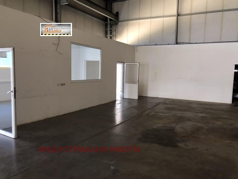 En renta  Almacenamiento Plovdiv , Industrialna zona - Sever , 400 metros cuadrados | 53657672 - imagen [6]