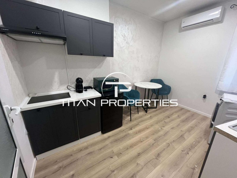 Дава под Наем 2-СТАЕН в град Варна, Център - 59 кв.м / 565 € » 1 105.04 лв., ТИТАН ПРОПЪРТИС ВАРНА