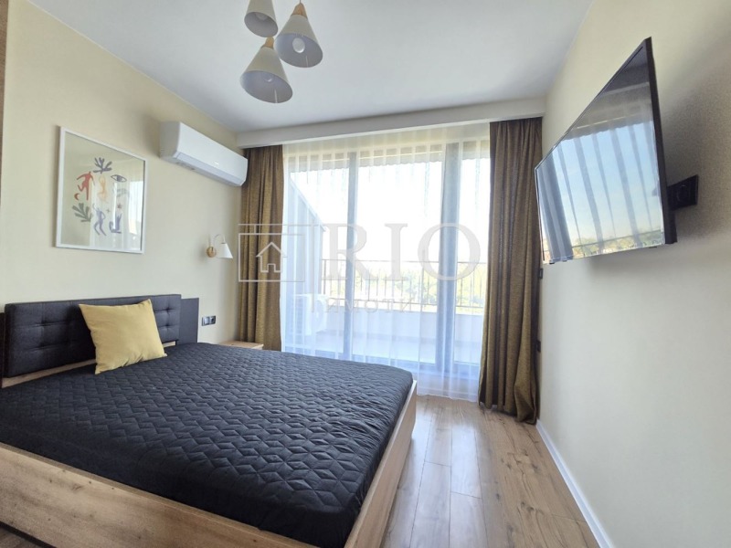 En renta  1 dormitorio Plovdiv , Tsentar , 76 metros cuadrados | 78584013 - imagen [5]