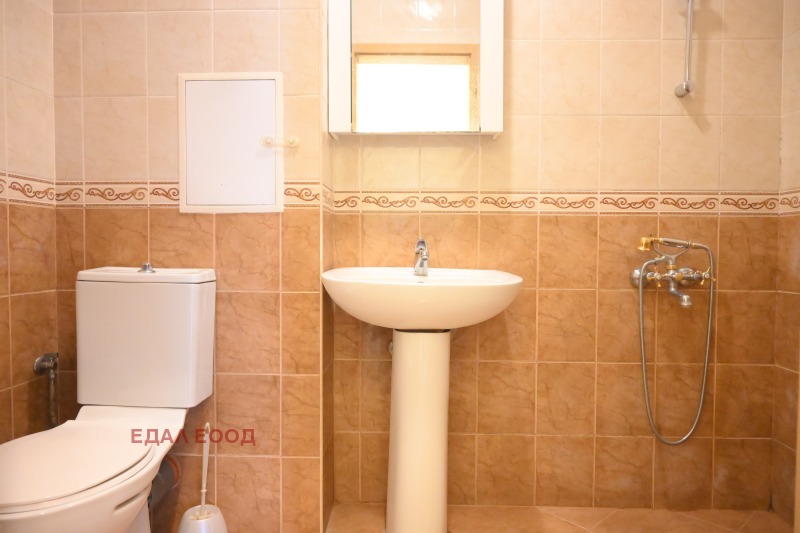 Дава под наем 3-СТАЕН, гр. София, Мусагеница, снимка 12 - Апартаменти - 52979630