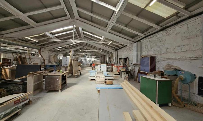 Дава под наем СКЛАД, гр. Игнатиево, област Варна, снимка 5 - Складове - 53533958