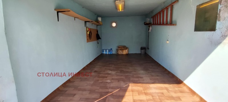 För uthyrning  Garage Ruse , Tjarodeika - Jug , 18 kvm | 79394687