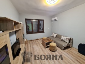1 dormitor Țentâr, Ruse