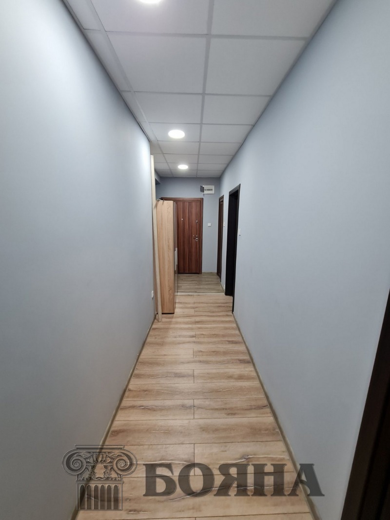 De inchiriat  1 dormitor Ruse , Țentâr , 65 mp | 56923073 - imagine [13]