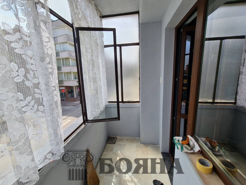 De inchiriat  1 dormitor Ruse , Țentâr , 65 mp | 56923073 - imagine [12]