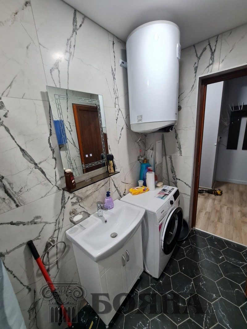 De inchiriat  1 dormitor Ruse , Țentâr , 65 mp | 56923073 - imagine [15]