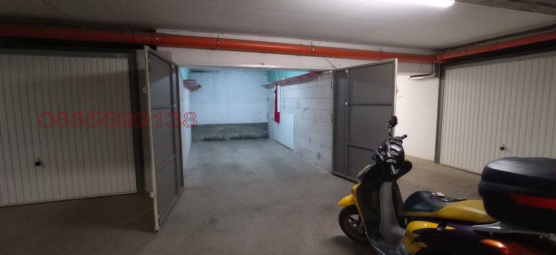 Дава под наем ГАРАЖ, ПАРКОМЯСТО, гр. София, Люлин - център, снимка 11 - Гаражи и паркоместа - 53497395