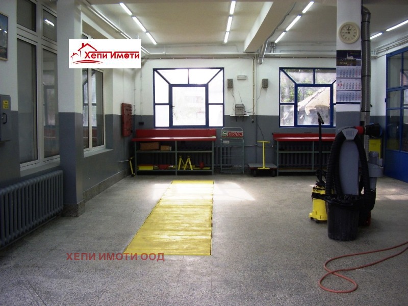De inchiriat  Cladire industriala Sofia , Crâstova vada , 340 mp | 25917328 - imagine [2]