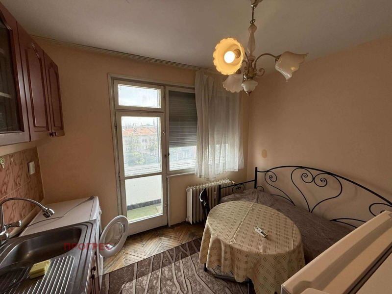 Til leje  1 soveværelse Plovdiv , Karshiyaka , 72 kvm | 37425232 - billede [7]