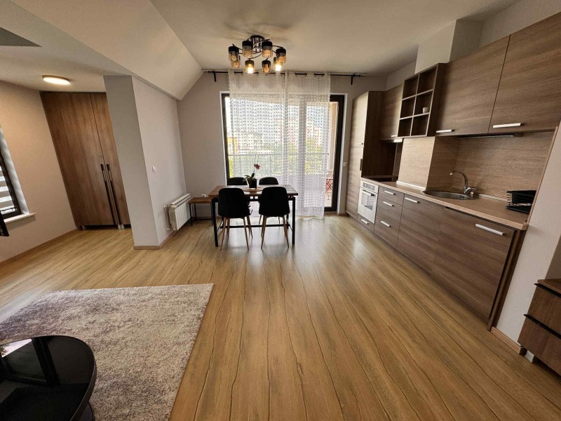 Издаје се  2 спаваће собе Софија , Лозенец , 118 м2 | 52242621 - слика [5]