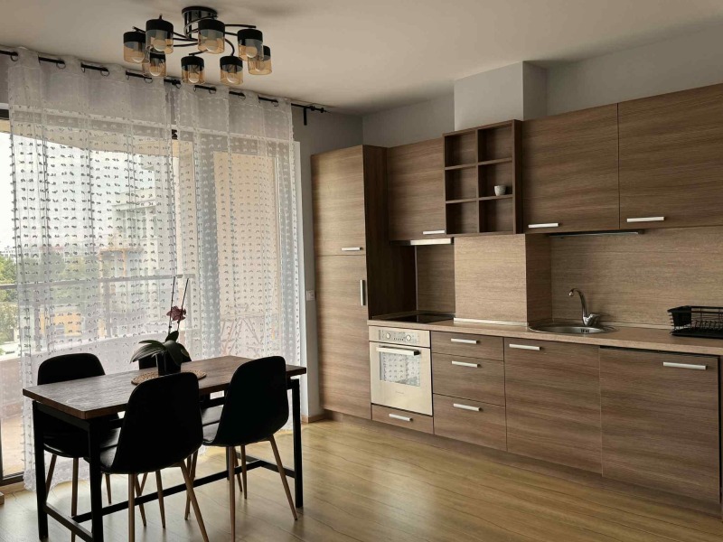 Издаје се  2 спаваће собе Софија , Лозенец , 118 м2 | 52242621 - слика [4]