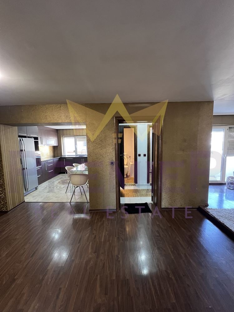 Издаје се  2 спаваће собе Варна , Централна пошта , 103 м2 | 69104491 - слика [3]