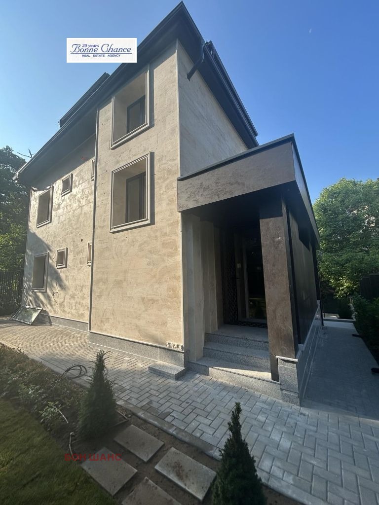 Дава под наем  Къща град София , Лозенец , 400 кв.м | 75079348 - изображение [3]