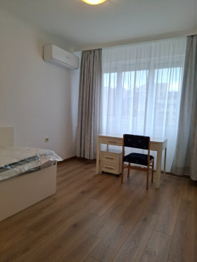 ���� ��� ���� 4-����� | Imot.bg � ����� ������ 10