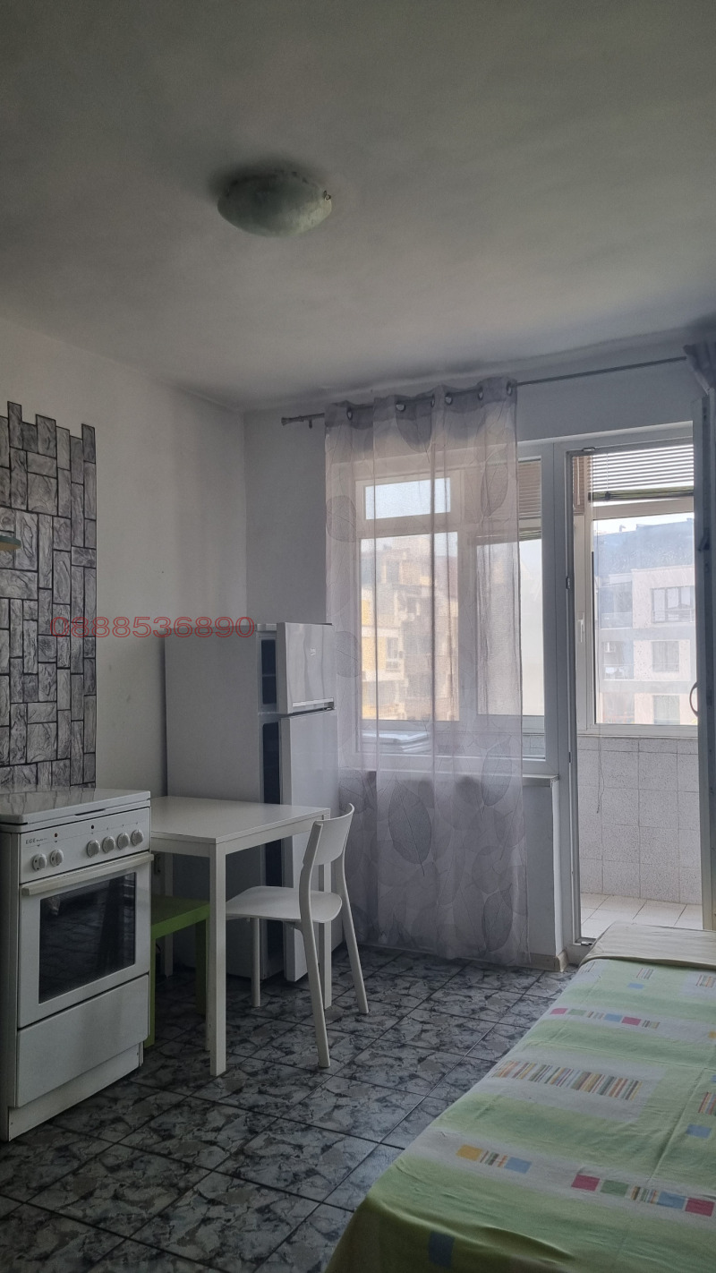 For Rent  1 bedroom Varna , Lyatno kino Trakiya , 78 sq.m | 18226762