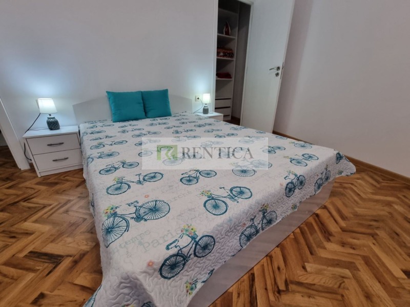 Дава под наем 3-СТАЕН, гр. Варна, Левски 1, снимка 13 - Апартаменти - 52499140