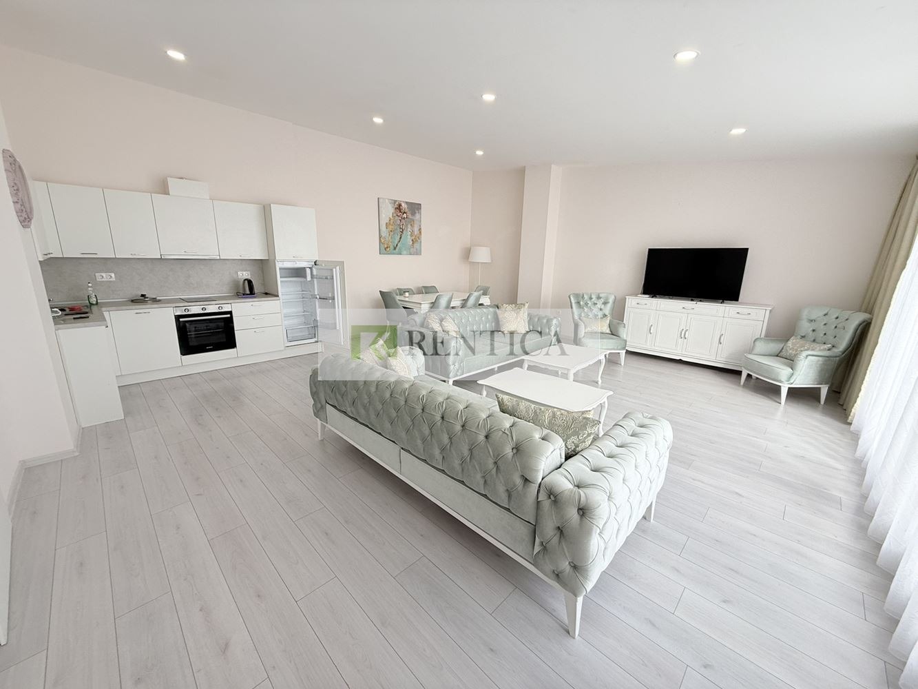 Дава под наем МНОГОСТАЕН, гр. Варна, м-т Ален мак, снимка 3 - Апартаменти - 53736356