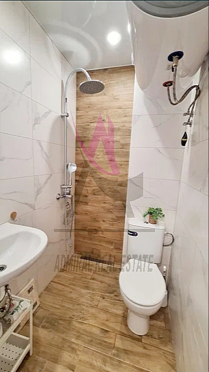 Дава под наем 1-СТАЕН, гр. Варна, Лятно кино Тракия, снимка 2 - Апартаменти - 53103316