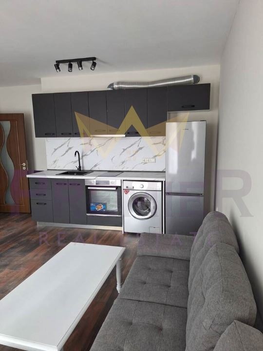 Дава под наем 2-СТАЕН, гр. Варна, Лятно кино Тракия, снимка 2 - Апартаменти - 52411982