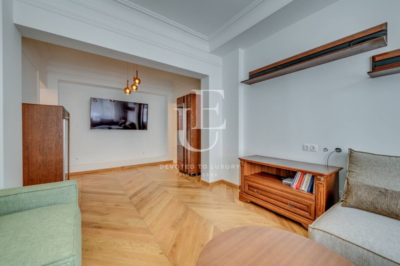 Дава под наем 2-СТАЕН, гр. София, Център, снимка 4 - Апартаменти - 52987939