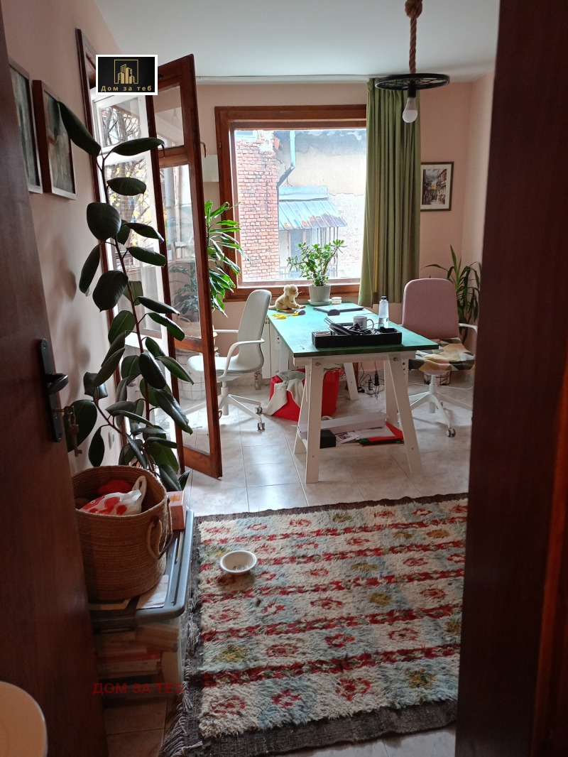 Дава под наем 3-СТАЕН, гр. София, Център, снимка 11 - Апартаменти - 52611012