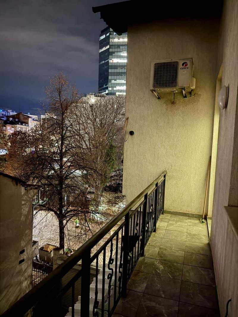 Дава под наем 3-СТАЕН, гр. София, Център, снимка 12 - Апартаменти - 52836278