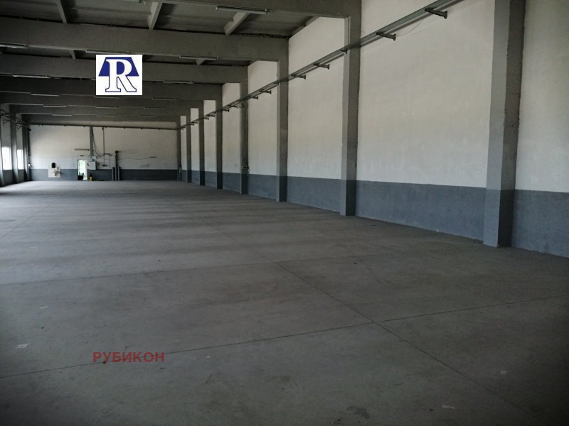 K pronájmu  Průmyslová budova Plovdiv , Industrialna zona - Iztok , 1200 m2 | 29641629 - obraz [3]