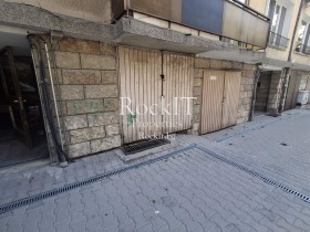 ГАРАЖ, ПАРКОМЯСТО, 22 m2
