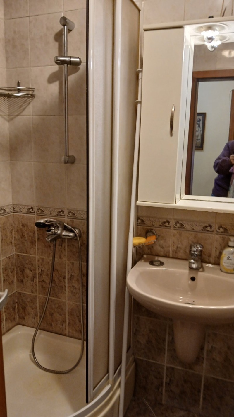 Дава под наем 2-СТАЕН, гр. София, Център, снимка 5 - Апартаменти - 53272262