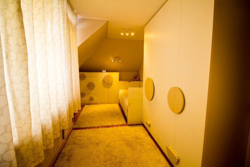 Дава под наем 4-СТАЕН, гр. София, Дианабад, снимка 12 - Апартаменти - 53353892