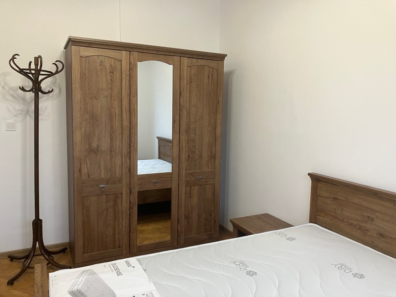 Til leie  1 soverom Plovdiv , Tsentar , 60 kvm | 92810398 - bilde [4]