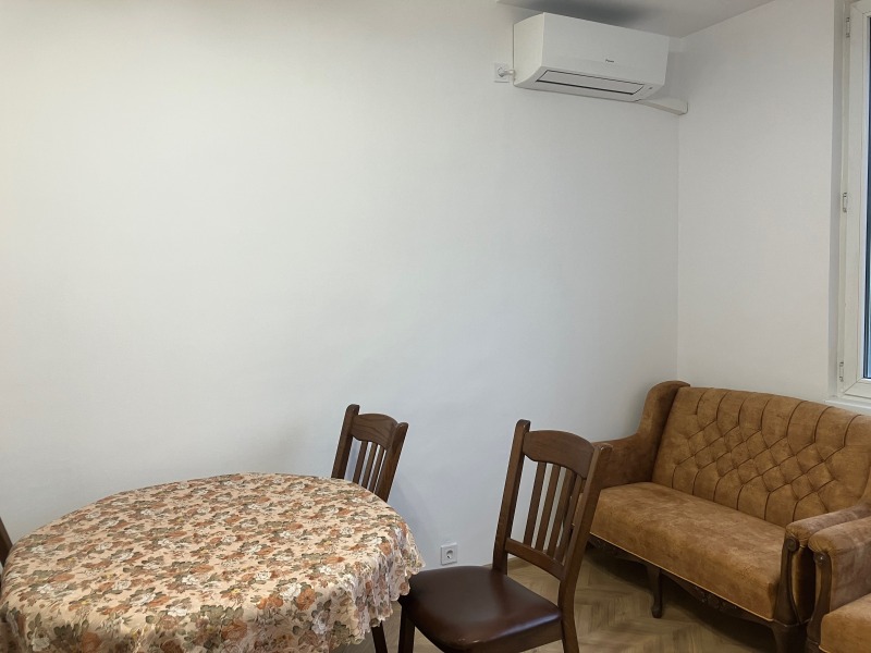 Til leie  1 soverom Plovdiv , Tsentar , 60 kvm | 92810398 - bilde [2]