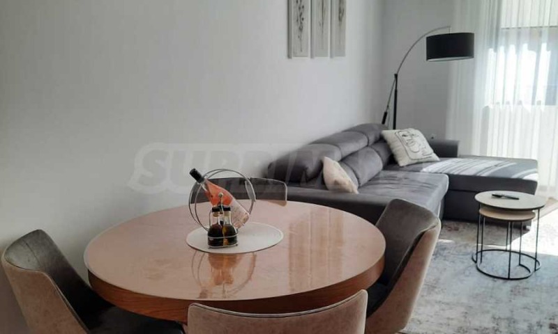 Do wynajęcia  1 sypialnia Warna , k.k. Sw.Sw. Konstantin i Elena , 70 mkw | 83496735 - obraz [4]