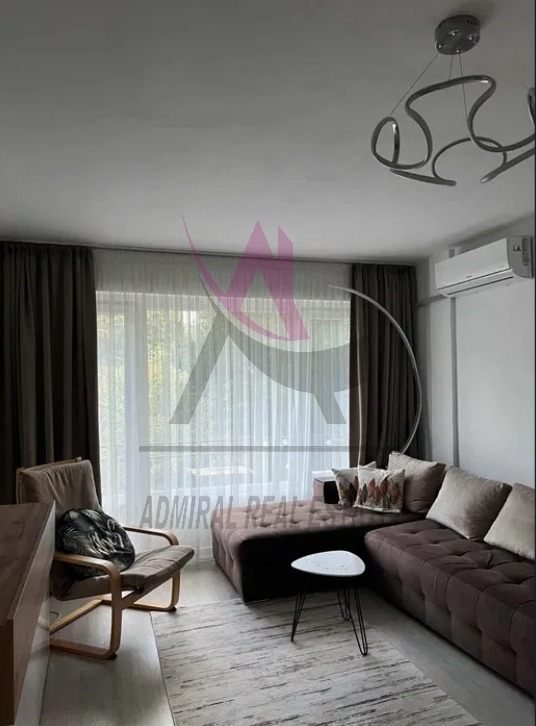 Дава под наем 3-СТАЕН, гр. Варна, Левски 1