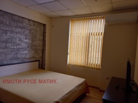 Дава под наем 2-стаен град Русе Център - [1] 