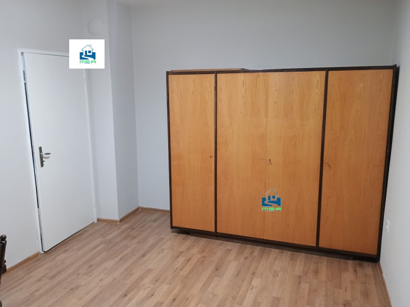 Дава под наем 3-СТАЕН, гр. Плевен, Сторгозия, снимка 5 - Апартаменти - 52616554
