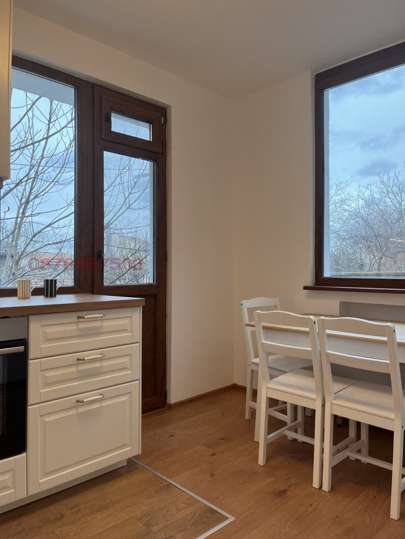 Дава под наем 3-СТАЕН, гр. София, Лозенец, снимка 4 - Апартаменти - 52997534