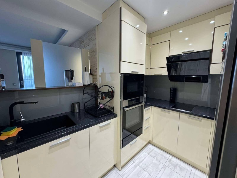 K pronájmu  3 ložnice Sofia , Krasna poljana 3 , 220 m2 | 40474558 - obraz [6]