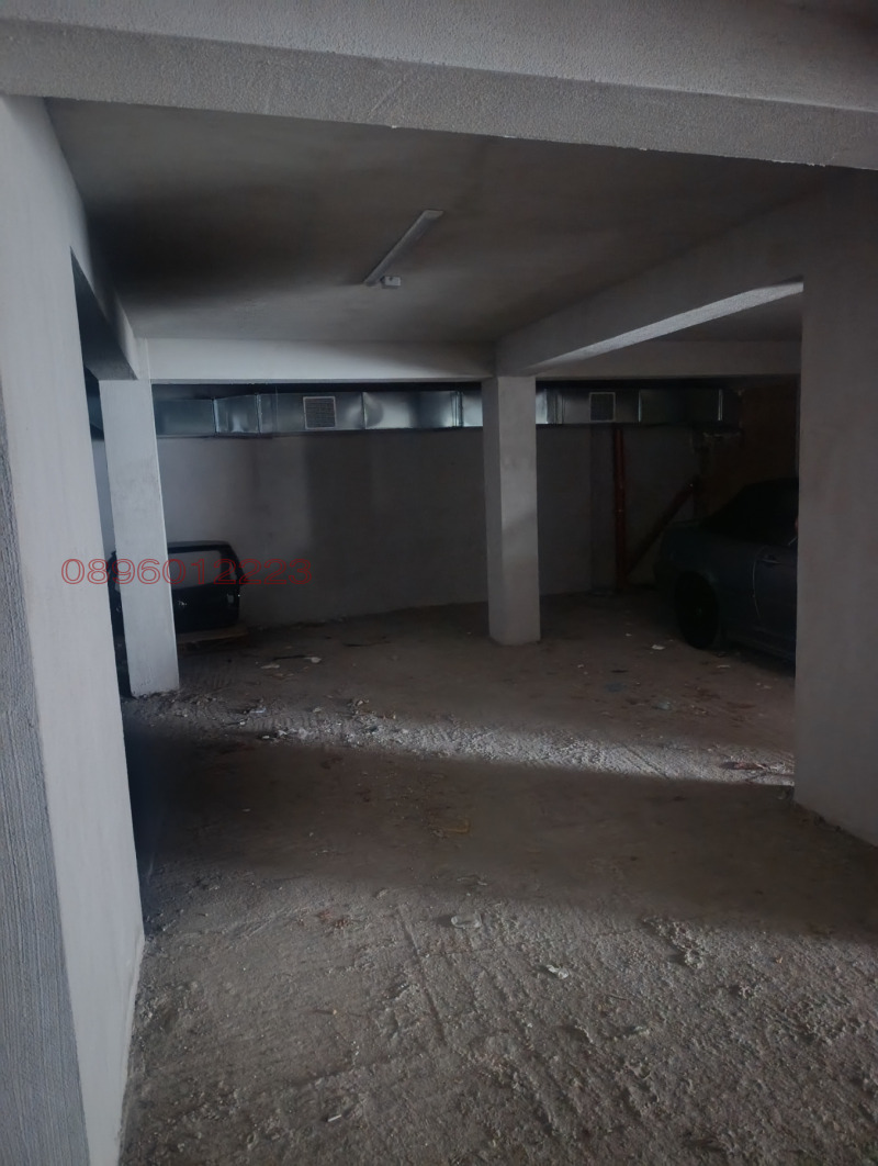 Дава под наем ГАРАЖ, ПАРКОМЯСТО, гр. Кърджали, Възрожденци