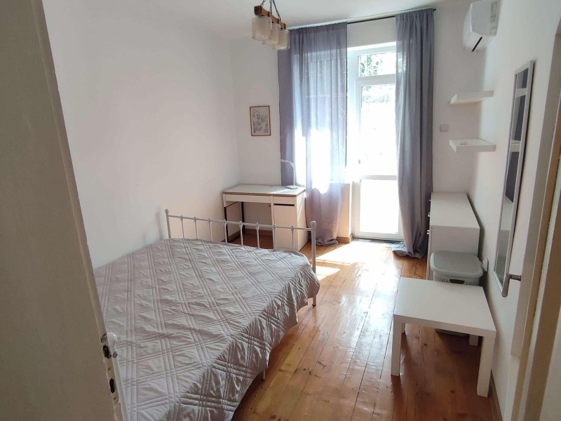 De inchiriat  2 dormitoare Plovdiv , Țentralna gara , 85 mp | 43049902 - imagine [3]