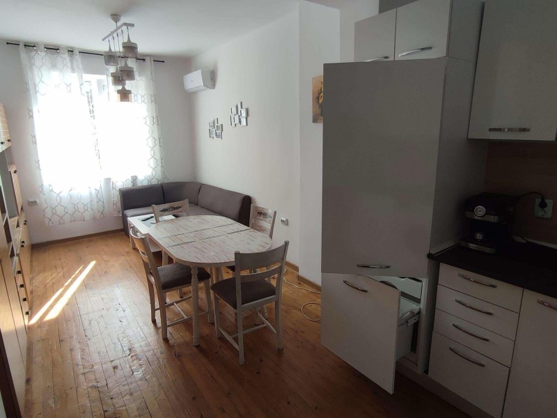 De inchiriat  2 dormitoare Plovdiv , Țentralna gara , 85 mp | 43049902 - imagine [2]