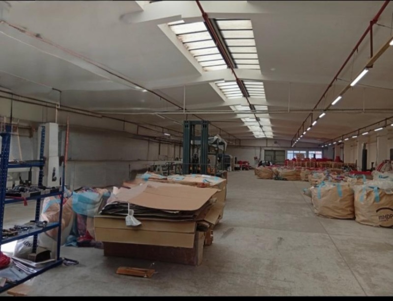 Под наем СКЛАД, област София, гр. Божурище • 6810 € / 13319.20 лв. • 74002726 1