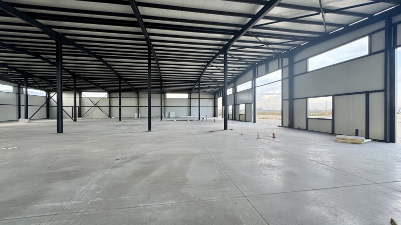 Дава под наем СКЛАД, с. Крумово, област Пловдив, снимка 6 - Складове - 53020407