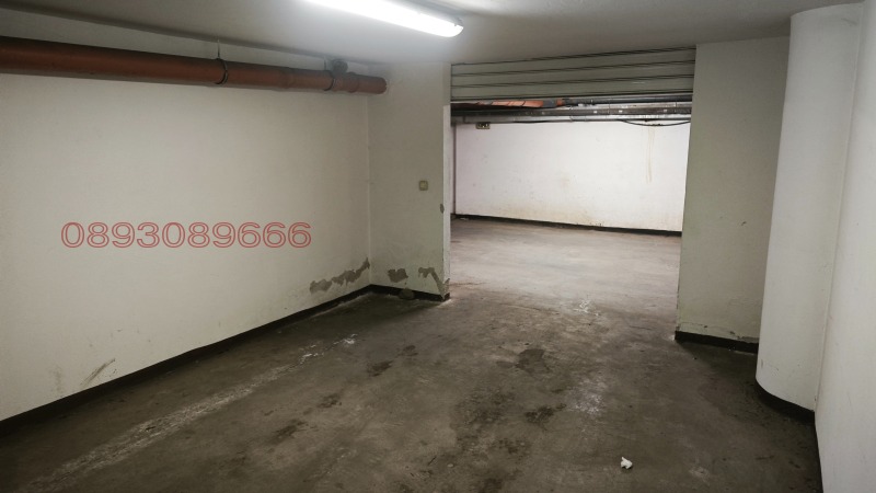 Дава под наем ГАРАЖ, ПАРКОМЯСТО, гр. София, Изток, снимка 2 - Гаражи и паркоместа - 52779948