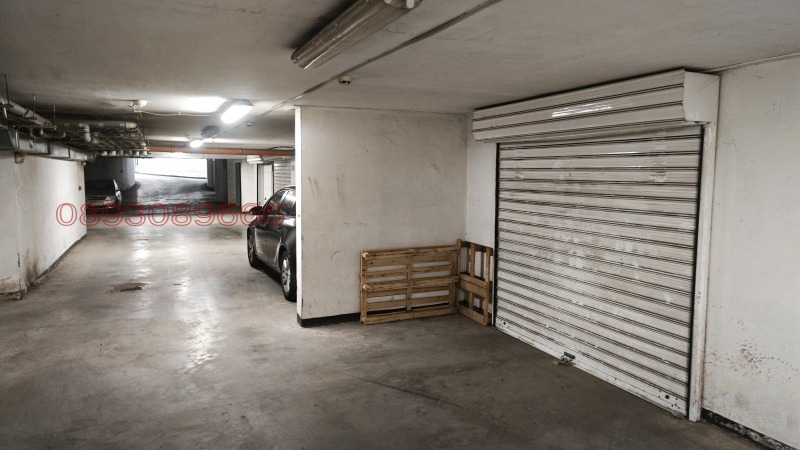 Дава под наем ГАРАЖ, ПАРКОМЯСТО, гр. София, Изток, снимка 5 - Гаражи и паркоместа - 52779948