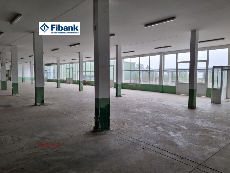 Para alugar  Construção industrial região Plovdiv , Bania , 248317 m² | 93374207 - imagem [8]